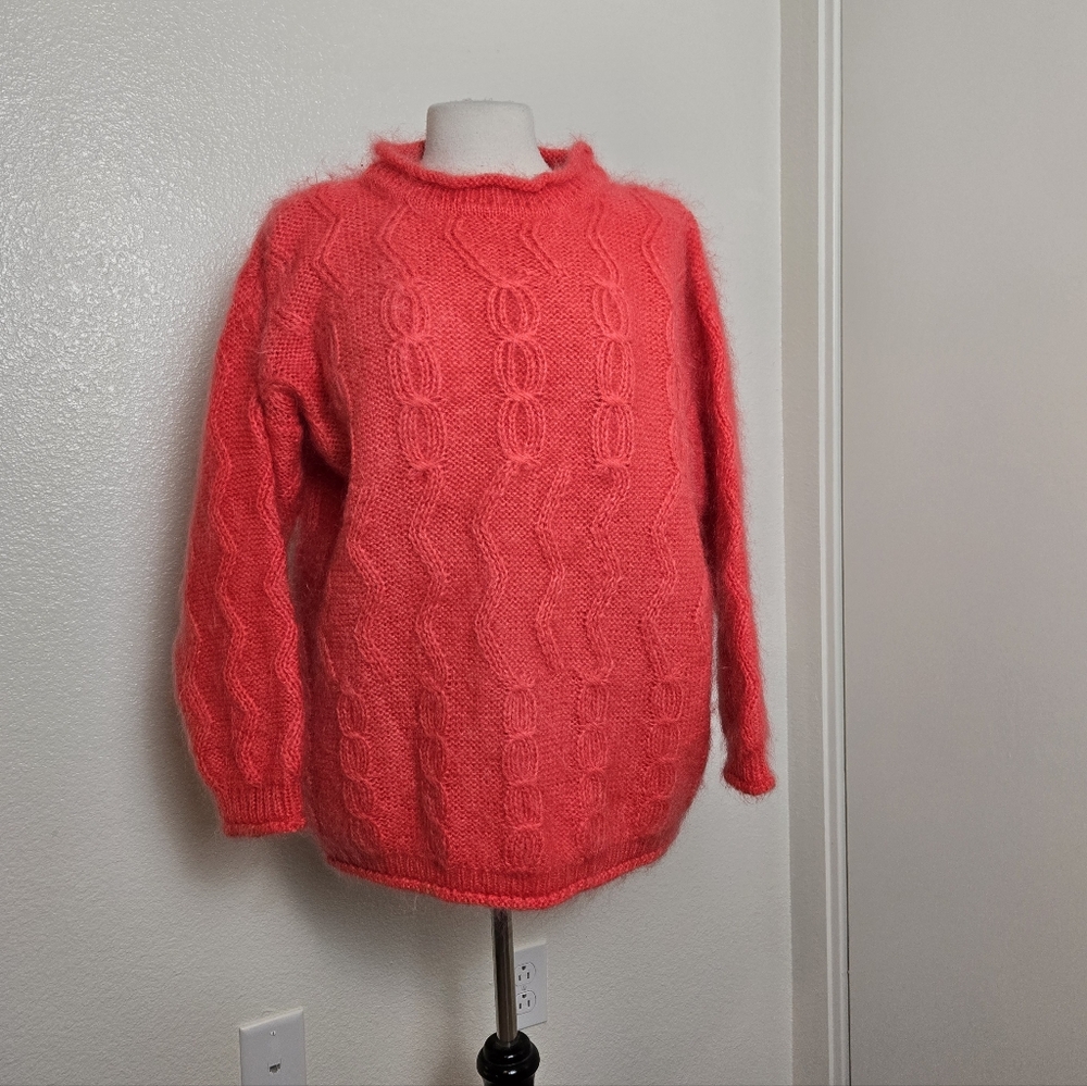Vintage 90’s Robinsons Sweater Medium Chunky Knitted Mohair Blend Coral Roll Hem